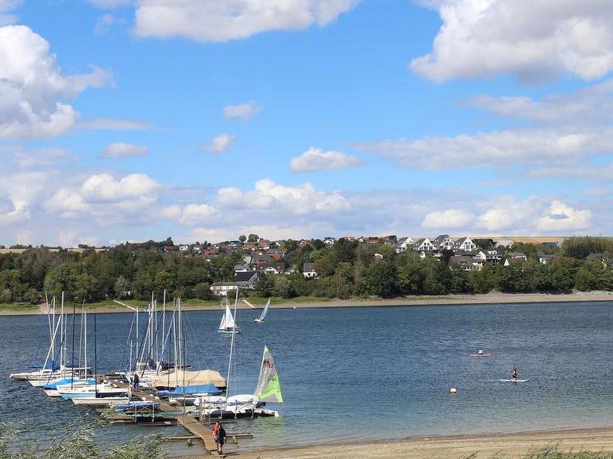 Ferienwohnungen Am Seeufer Moehnesee Ngoại thất bức ảnh